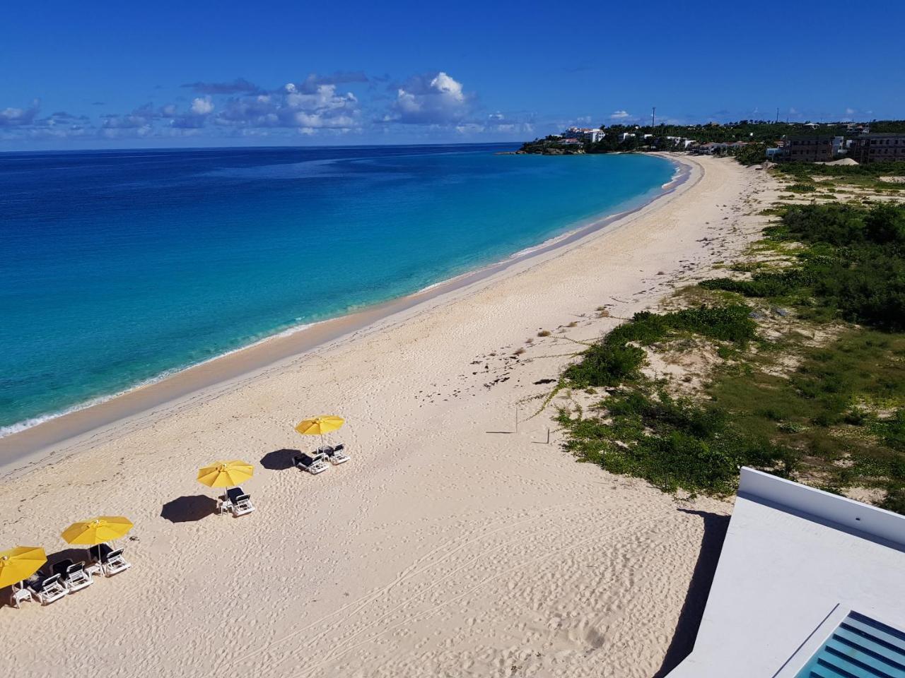 Turtle'S Nest Beach Resort Meads Bay Екстер'єр фото